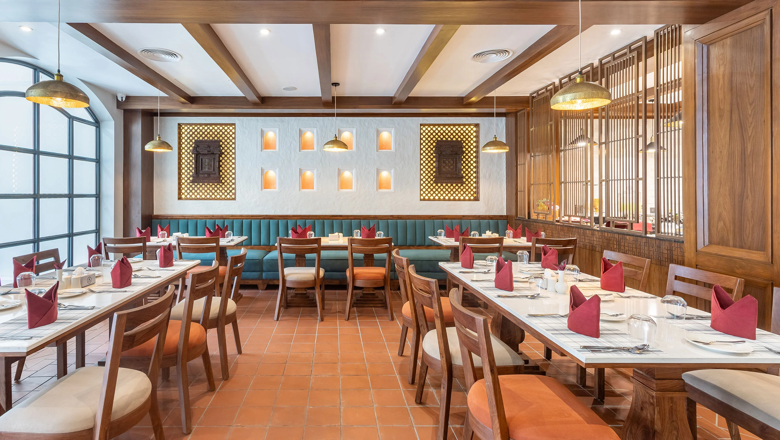 Dining & Bar at Sara Sadan